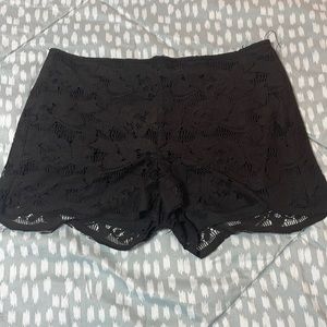 Zara crotchet shorts